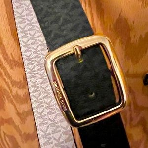 NEW Michael Kors Reversible Womens Belt -Black/White/Gold/Signature Logo/Leather